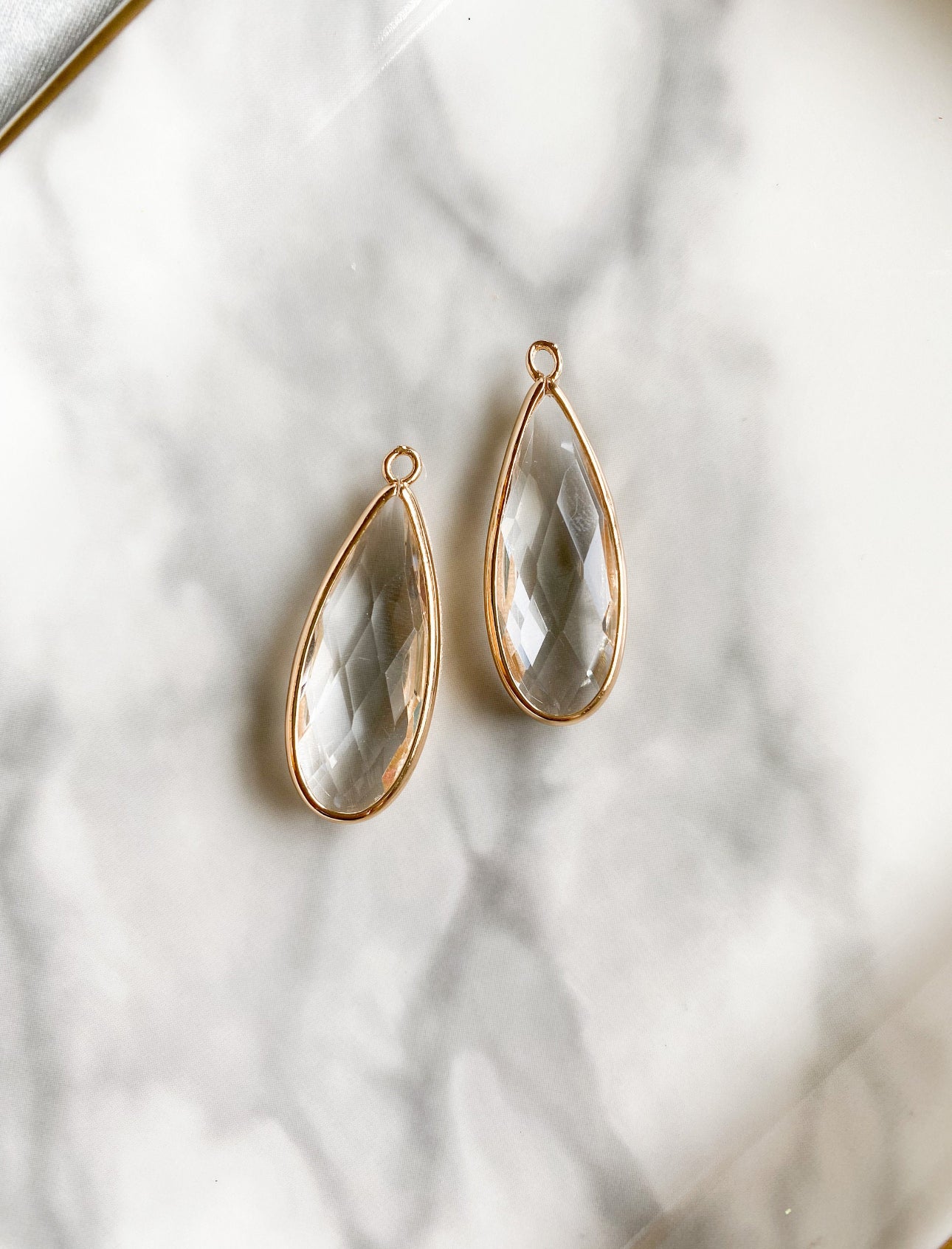 Long glass teardrop gold charm