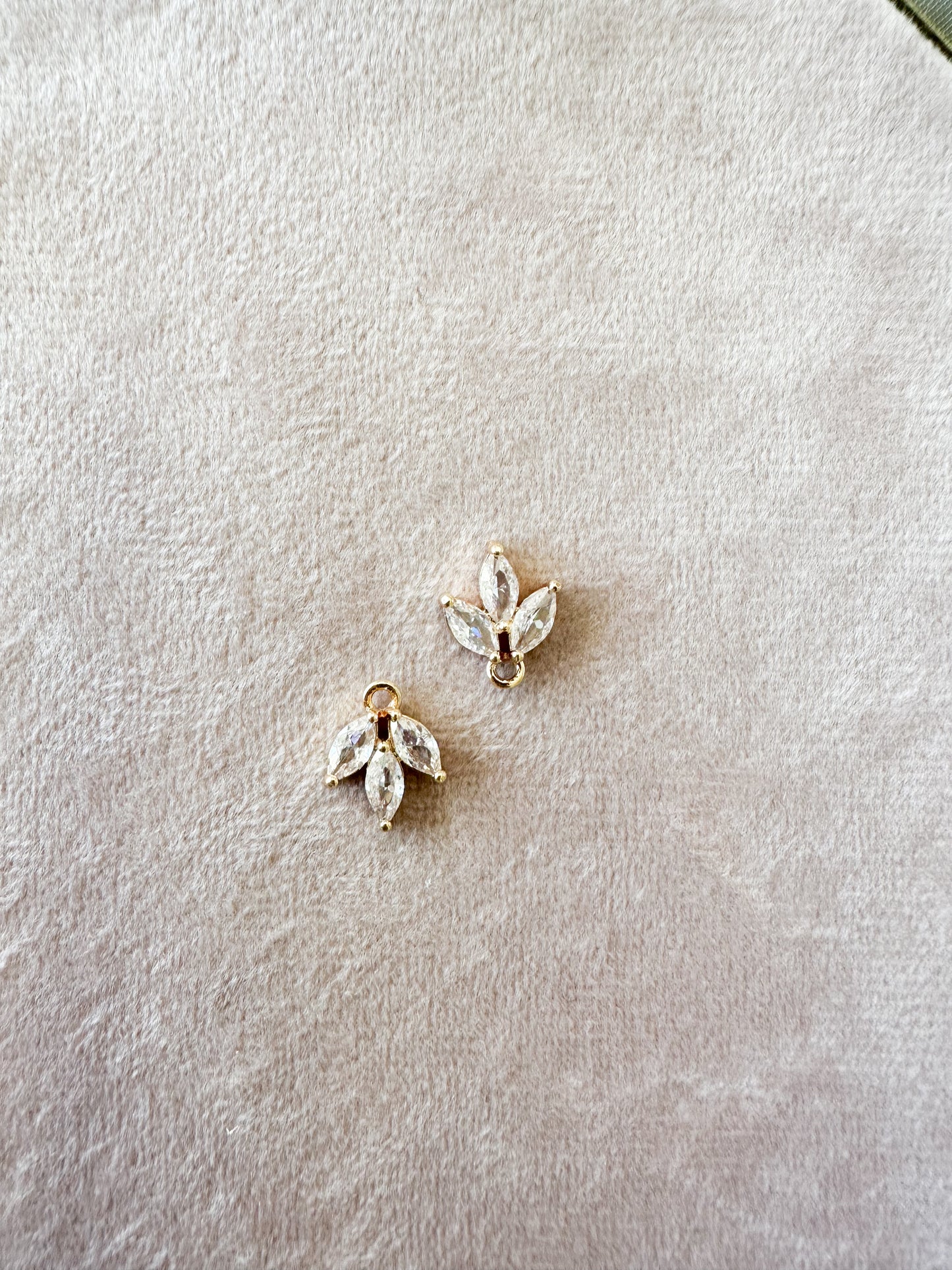 small cubic zirconia leaf charms