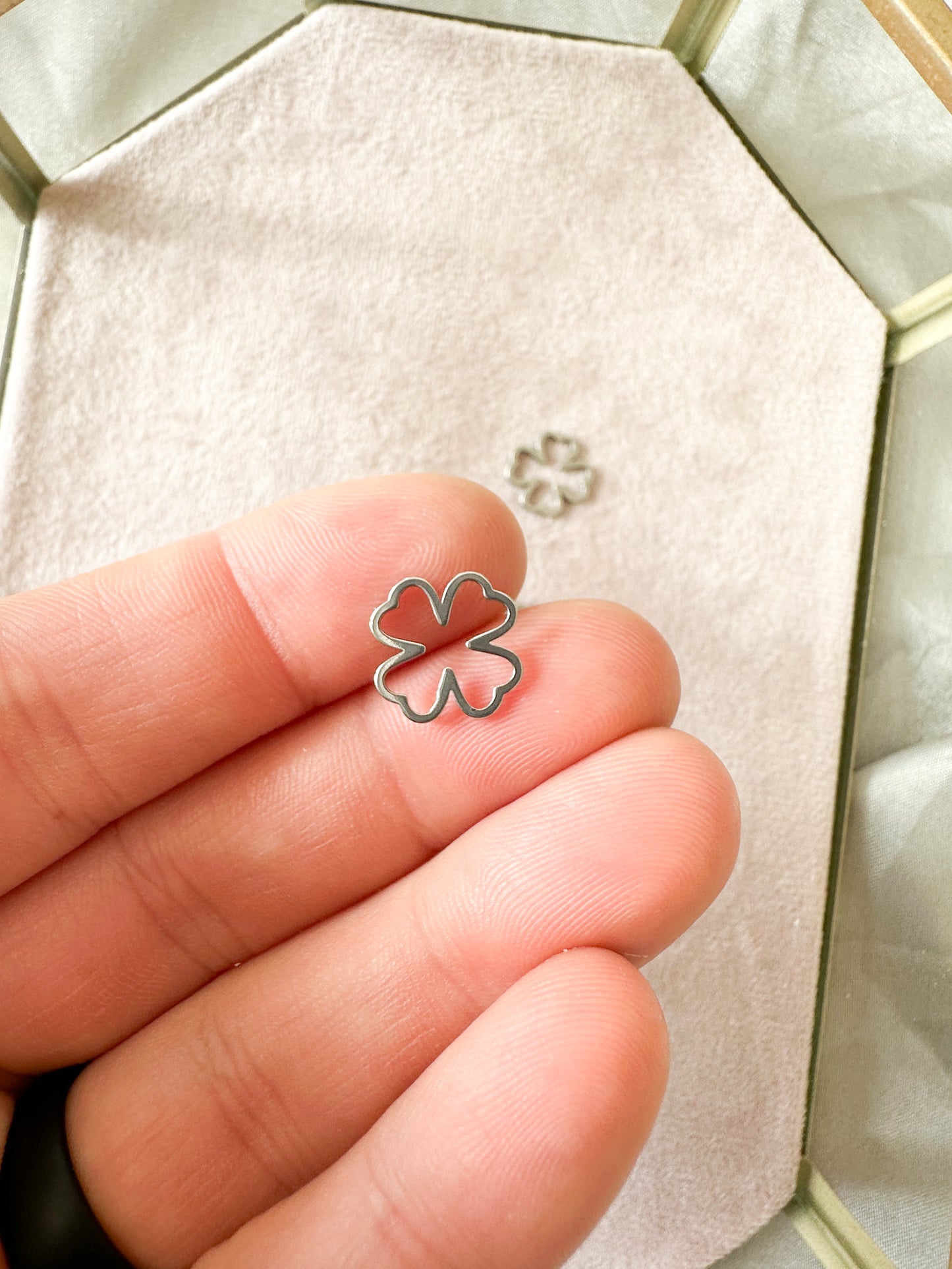 Brass Clover Bezel Charms- Silver