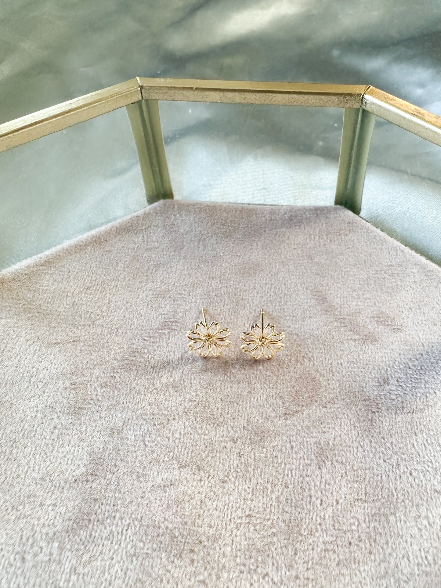 Daisy Flower Earring Posts