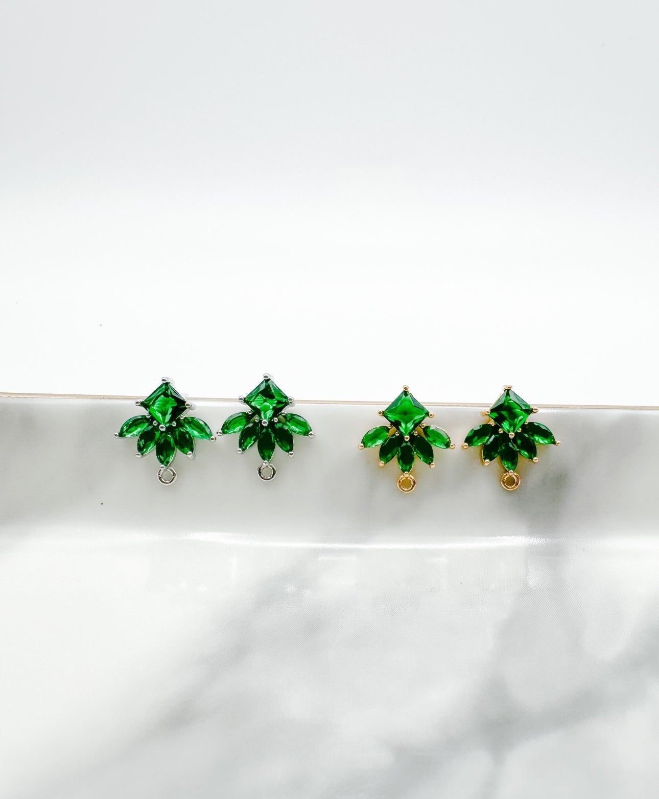 Green Cubic Zirconia Earring Leaf Post