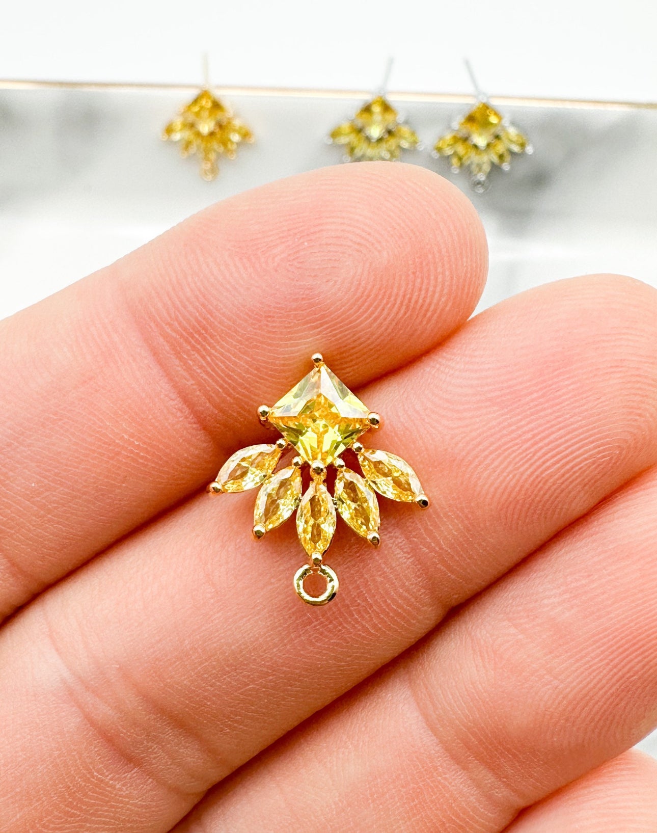 Yellow Cubic Zirconia Earring Leaf Post