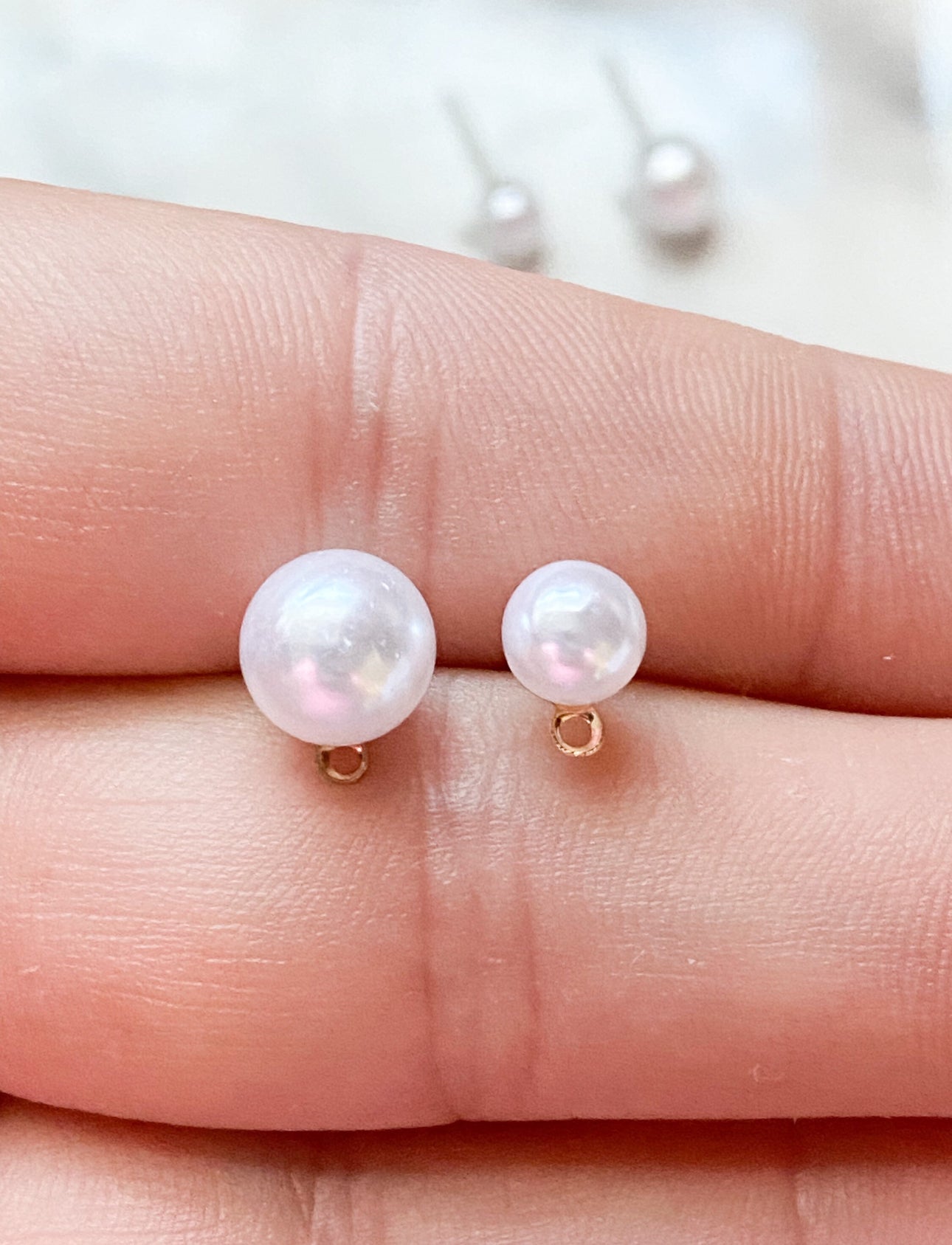 Faux pearl earring post